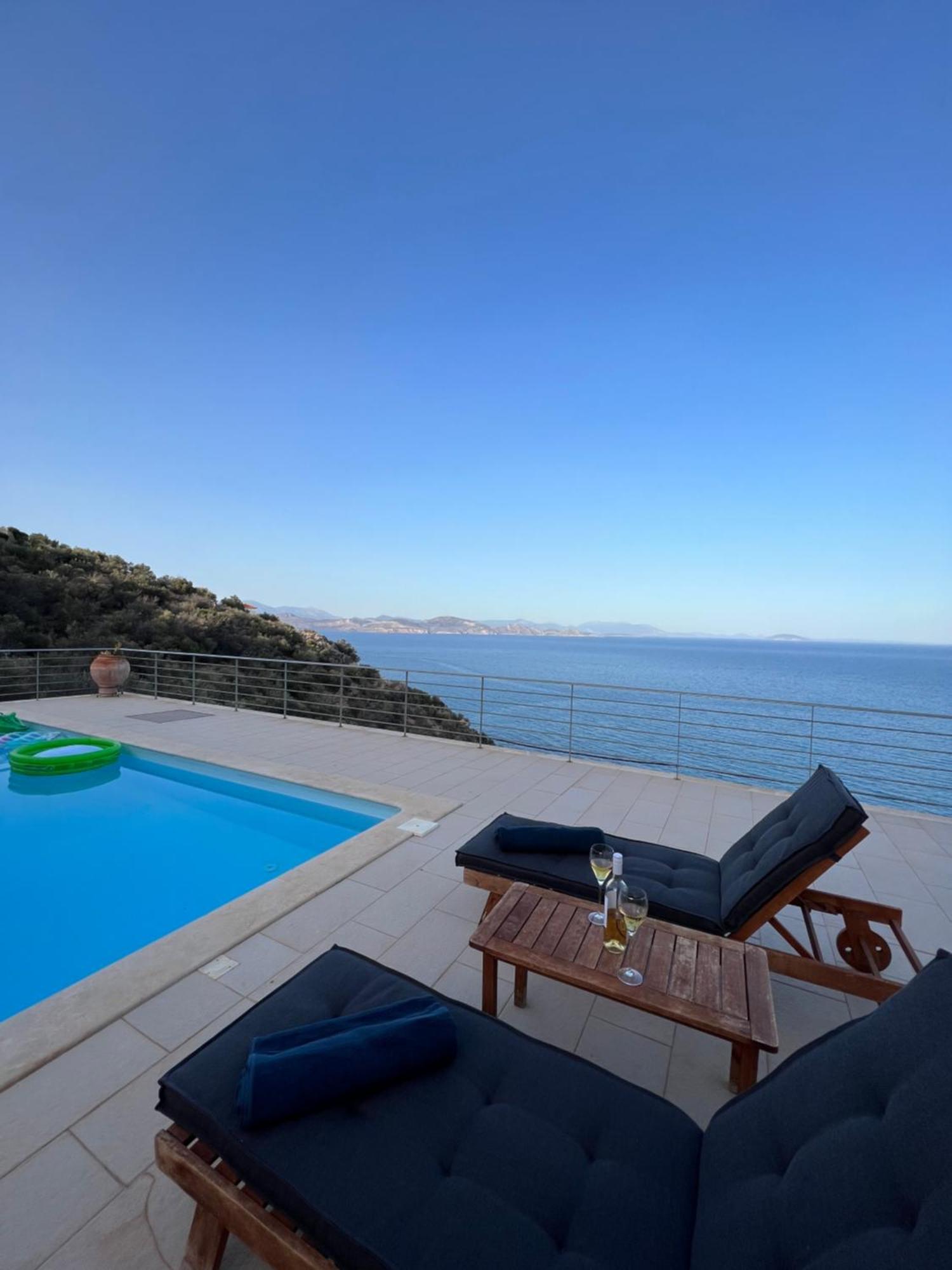 Vl Luxury Villa Kivérion Екстериор снимка