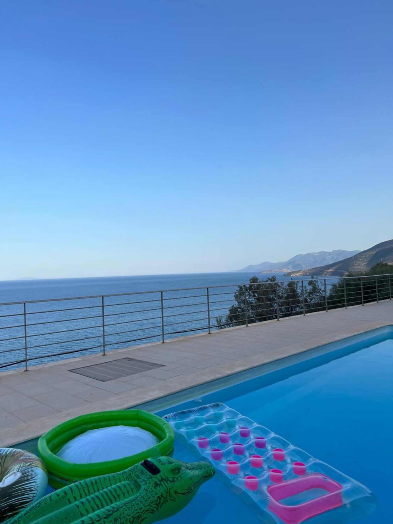 Vl Luxury Villa Kivérion Екстериор снимка