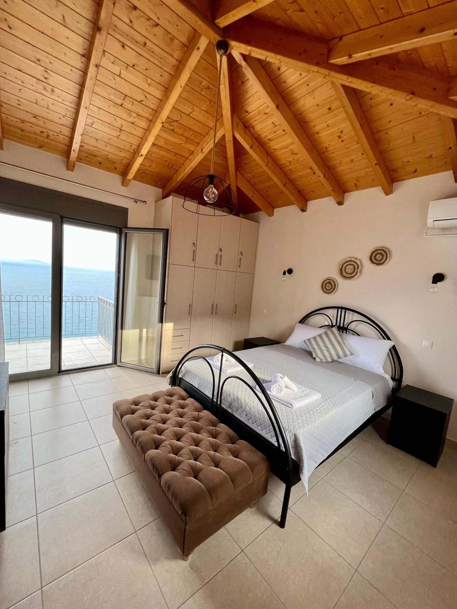 Vl Luxury Villa Kivérion Екстериор снимка
